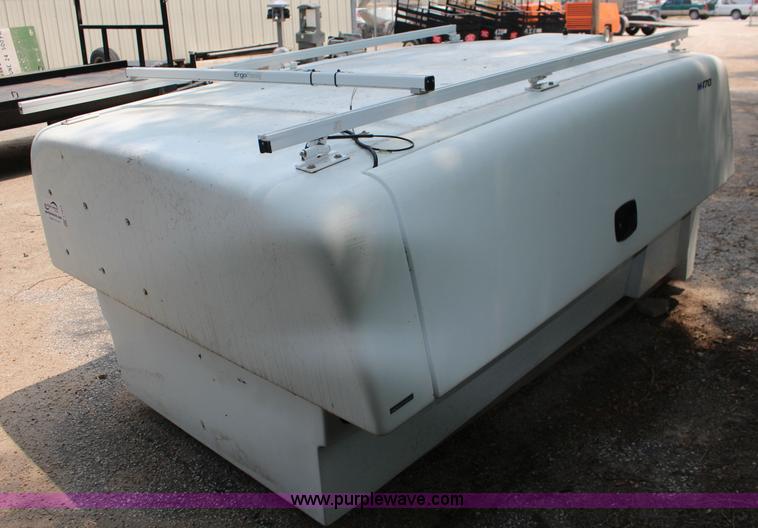 image for item F7910 Maranda M-170 utility topper