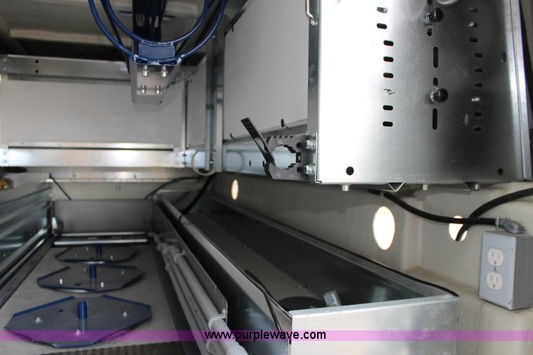 image for item F7910 Maranda M-170 utility topper