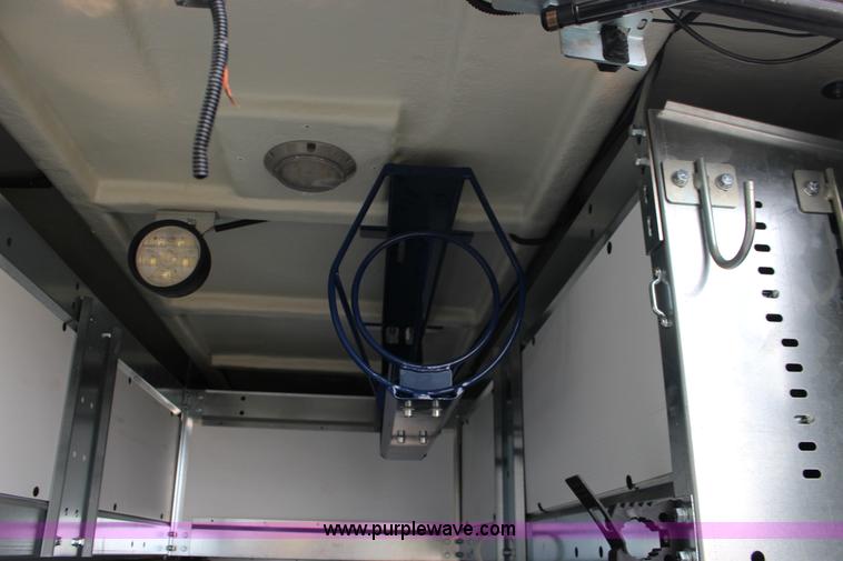 image for item F7910 Maranda M-170 utility topper