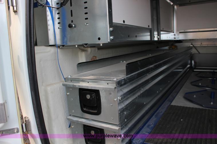 image for item F7910 Maranda M-170 utility topper