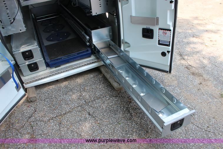 image for item F7910 Maranda M-170 utility topper