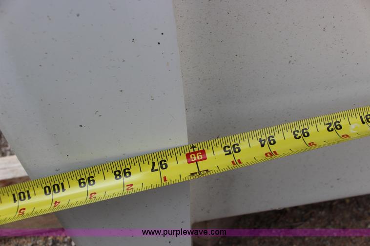 image for item F7910 Maranda M-170 utility topper