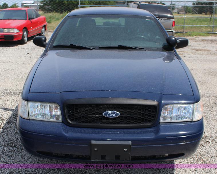 image for item F7911 2011 Ford Crown Victoria Police Interceptor