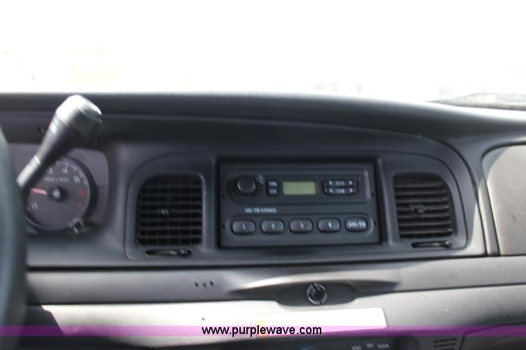image for item F7911 2011 Ford Crown Victoria Police Interceptor