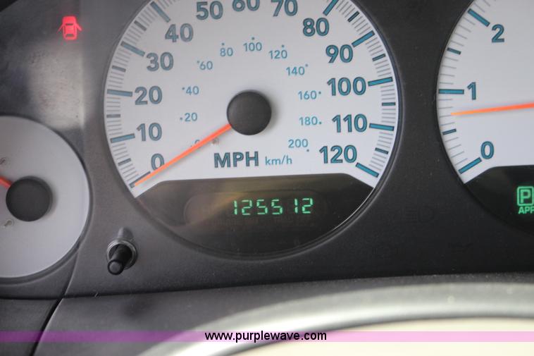 image for item F7913 2006 Dodge Grand Caravan SE