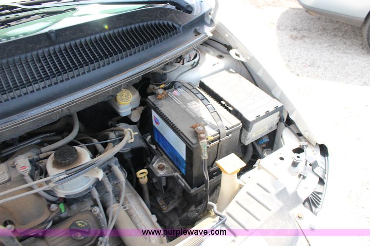 image for item F7913 2006 Dodge Grand Caravan SE