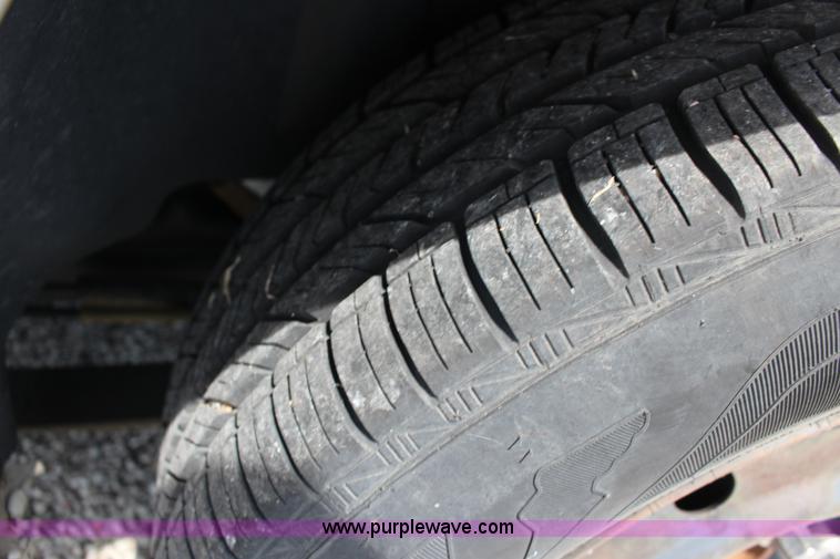 image for item F7913 2006 Dodge Grand Caravan SE