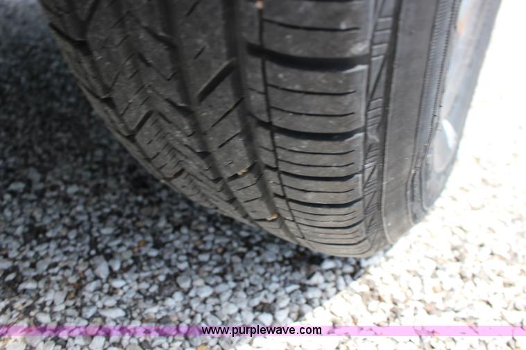 image for item F7913 2006 Dodge Grand Caravan SE