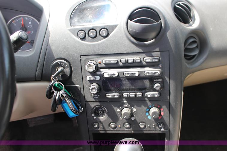 image for item F7914 2004 Pontiac Grand Prix GT