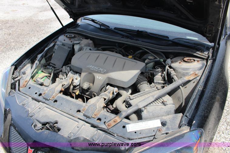 image for item F7914 2004 Pontiac Grand Prix GT