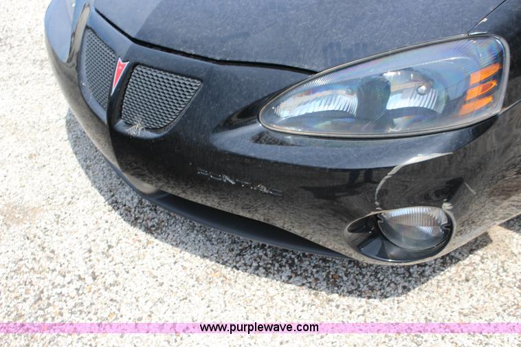image for item F7914 2004 Pontiac Grand Prix GT