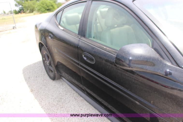 image for item F7914 2004 Pontiac Grand Prix GT