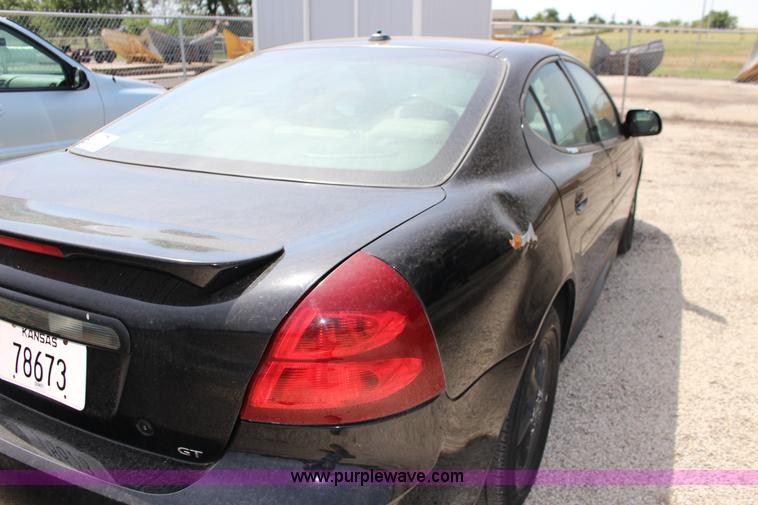image for item F7914 2004 Pontiac Grand Prix GT