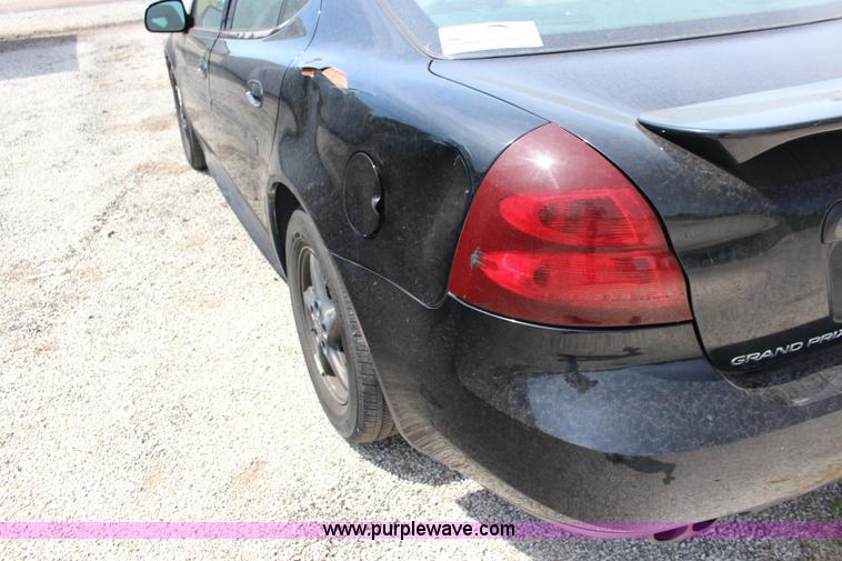 image for item F7914 2004 Pontiac Grand Prix GT