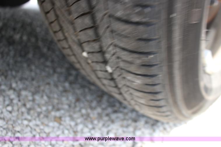 image for item F7914 2004 Pontiac Grand Prix GT