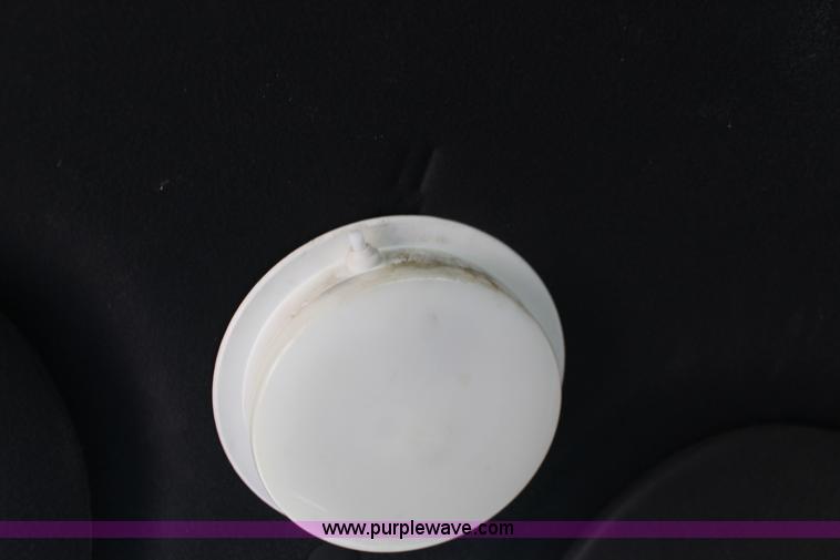 image for item F7932 2010 Ford Crown Victoria Police Interceptor