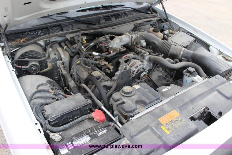 image for item F7932 2010 Ford Crown Victoria Police Interceptor