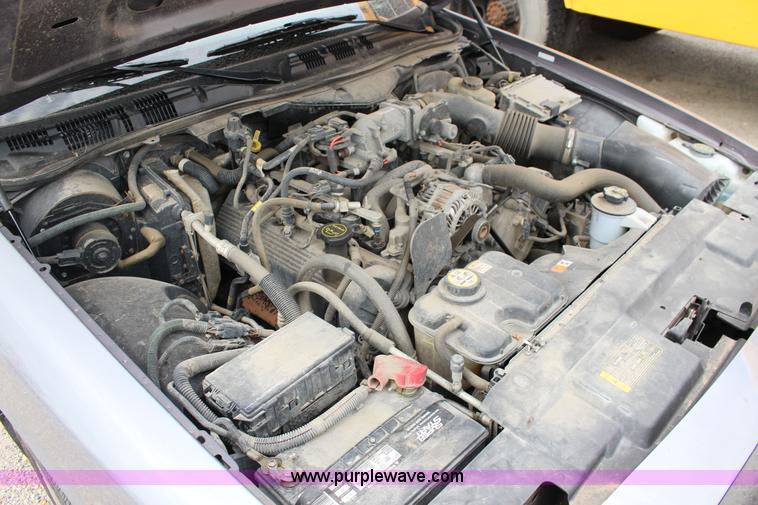 image for item F7934 2006 Ford Crown Victoria Police Interceptor