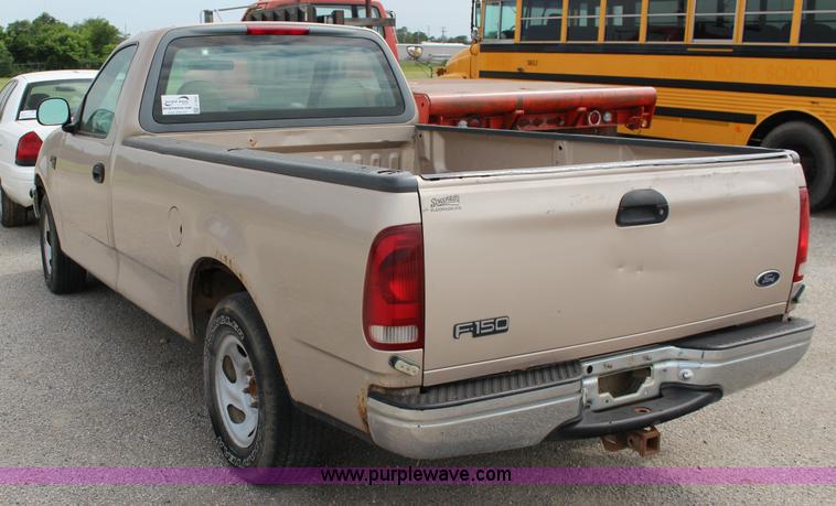 image for item F7935 1998 Ford F150 XL