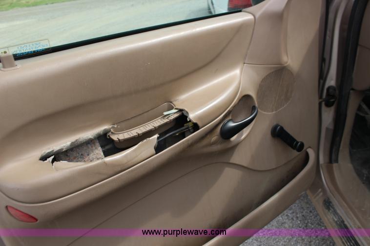 image for item F7935 1998 Ford F150 XL