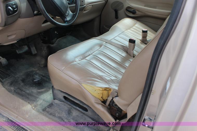 image for item F7935 1998 Ford F150 XL