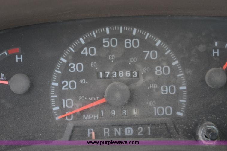 image for item F7935 1998 Ford F150 XL