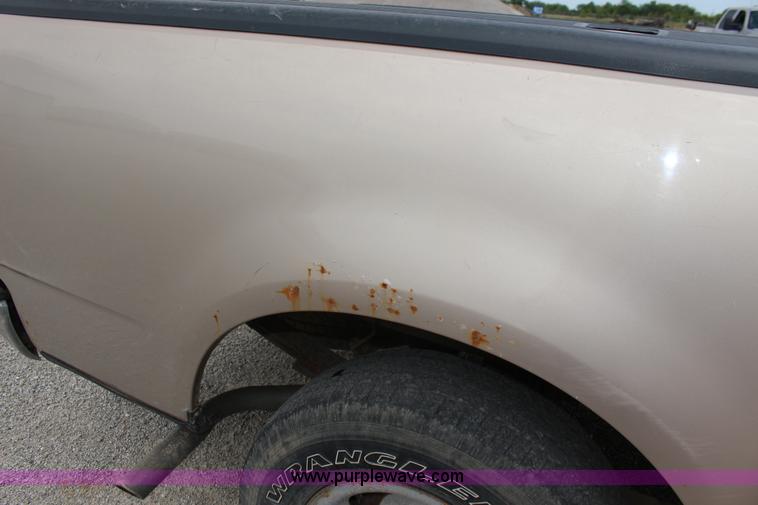 image for item F7935 1998 Ford F150 XL