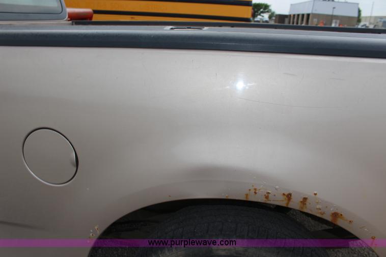 image for item F7935 1998 Ford F150 XL