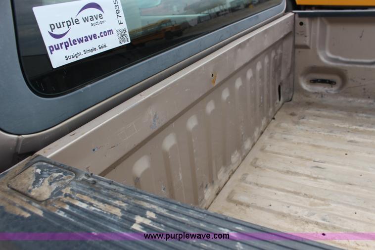 image for item F7935 1998 Ford F150 XL