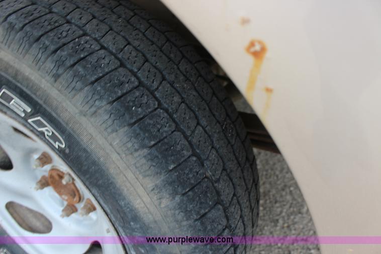 image for item F7935 1998 Ford F150 XL