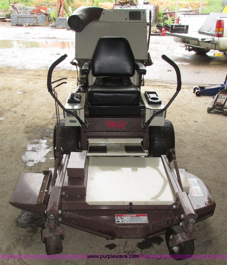 image for item H4570 Grasshopper 616 ZTR lawn mower