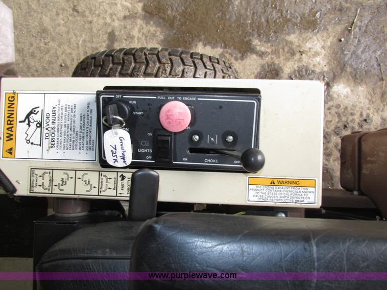 image for item H4570 Grasshopper 616 ZTR lawn mower