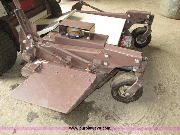image for item H4570 Grasshopper 616 ZTR lawn mower