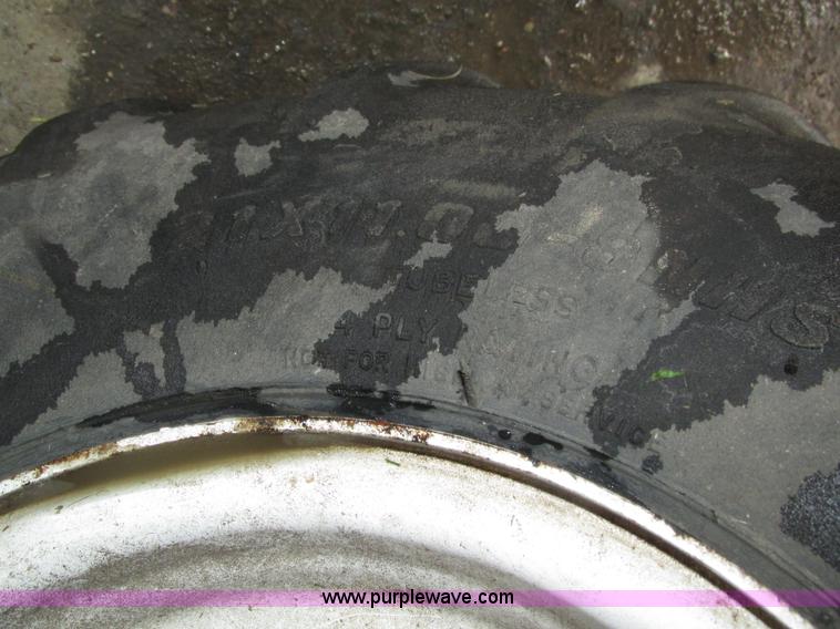 image for item H4571 Woods 6180 ZTR lawn mower