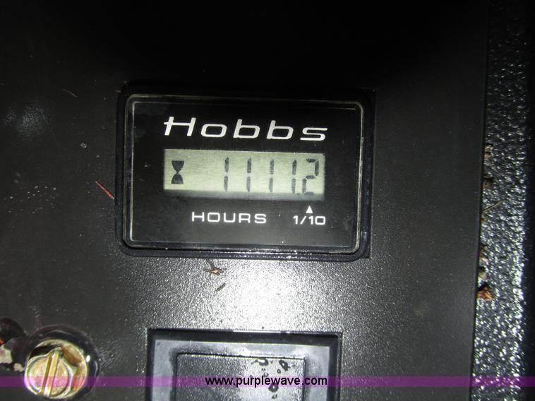 image for item H4572 2007 Gravely 148 ZTR lawn mower