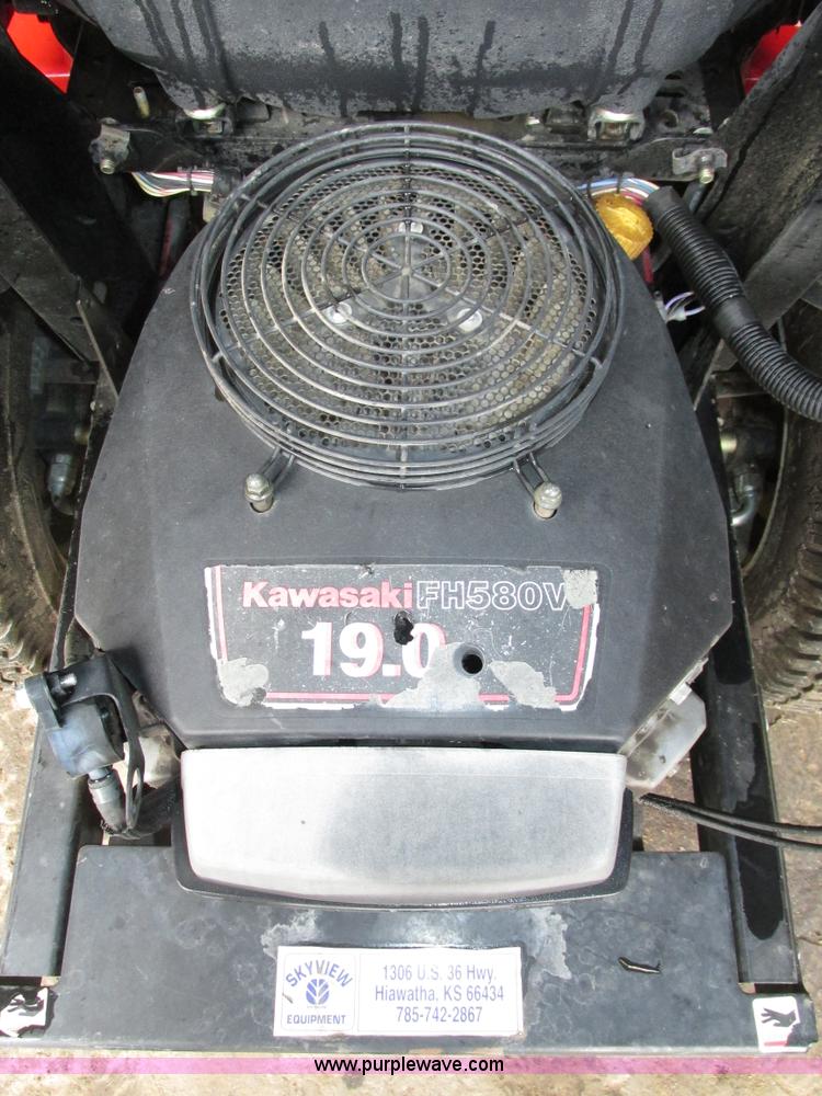 image for item H4572 2007 Gravely 148 ZTR lawn mower