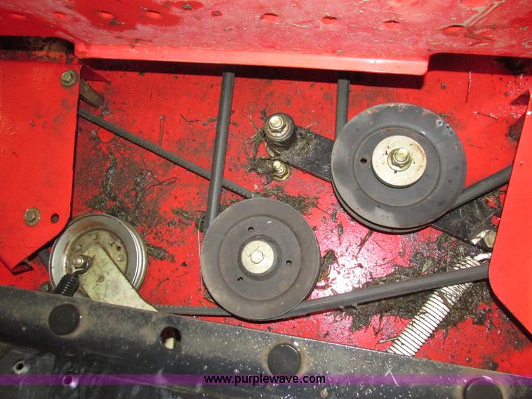 image for item H4572 2007 Gravely 148 ZTR lawn mower