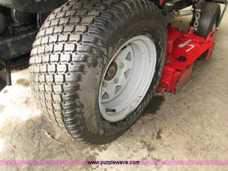 image for item H4572 2007 Gravely 148 ZTR lawn mower