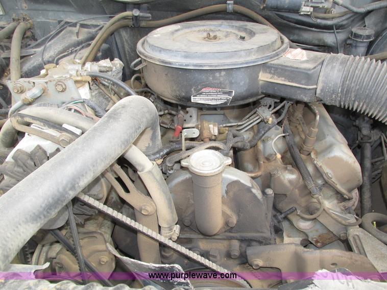 image for item H4576 1990 Ford F250 pickup truck