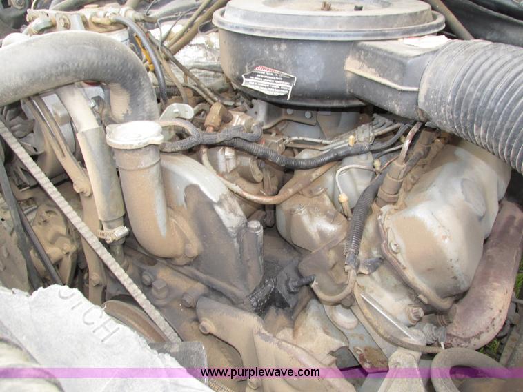 image for item H4576 1990 Ford F250 pickup truck