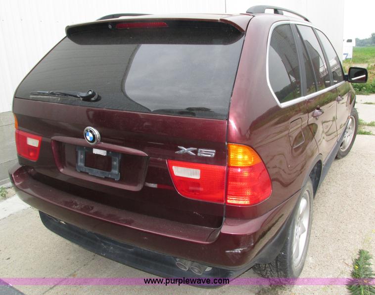image for item H4577 2001 BMW X5 SUV