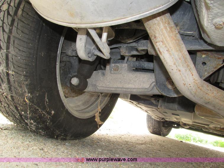 image for item H4577 2001 BMW X5 SUV