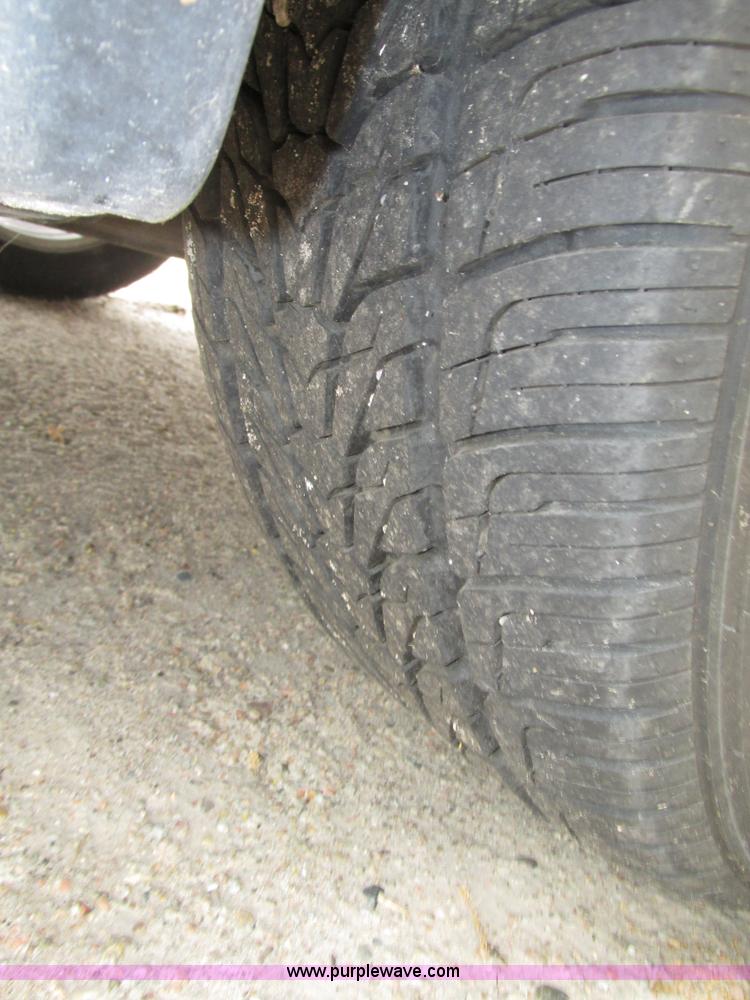 image for item H4577 2001 BMW X5 SUV