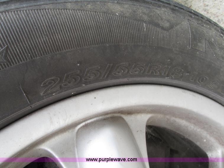 image for item H4577 2001 BMW X5 SUV