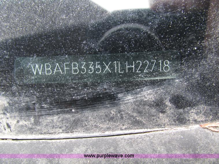 image for item H4577 2001 BMW X5 SUV