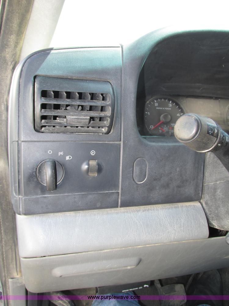 image for item H4593 2007 Ford F250 Super Duty XL SuperCab pickup truck