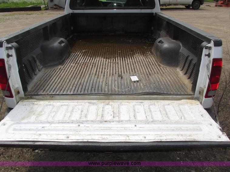 image for item H4593 2007 Ford F250 Super Duty XL SuperCab pickup truck