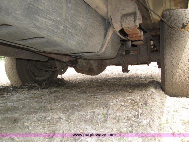 image for item H4593 2007 Ford F250 Super Duty XL SuperCab pickup truck