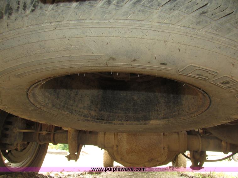 image for item H4593 2007 Ford F250 Super Duty XL SuperCab pickup truck