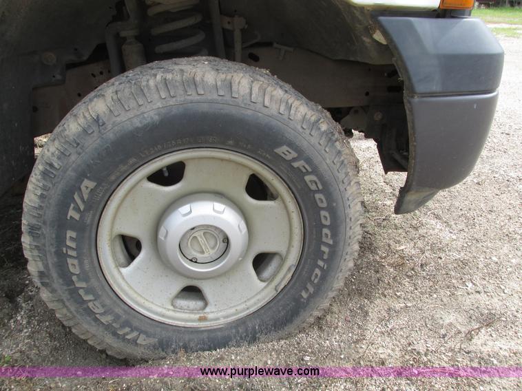 image for item H4593 2007 Ford F250 Super Duty XL SuperCab pickup truck